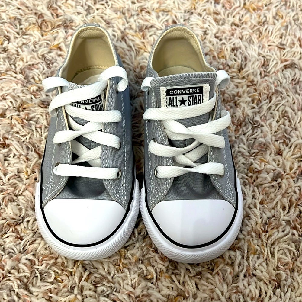 Little boys sz 9 Grey Converse- never been worn